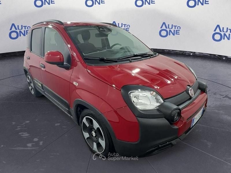 Usata Fiat Panda Cross Cross 69 CV (50 kW) 2025 Verde Utilitaria