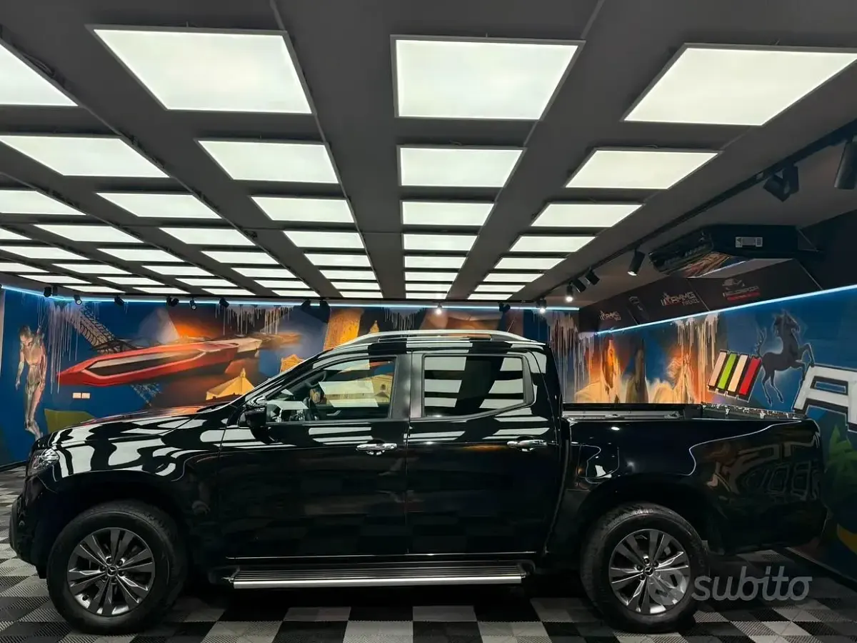 Usata Mercedes X250 190 CV (139 kW) 2019 Nero Pick-up