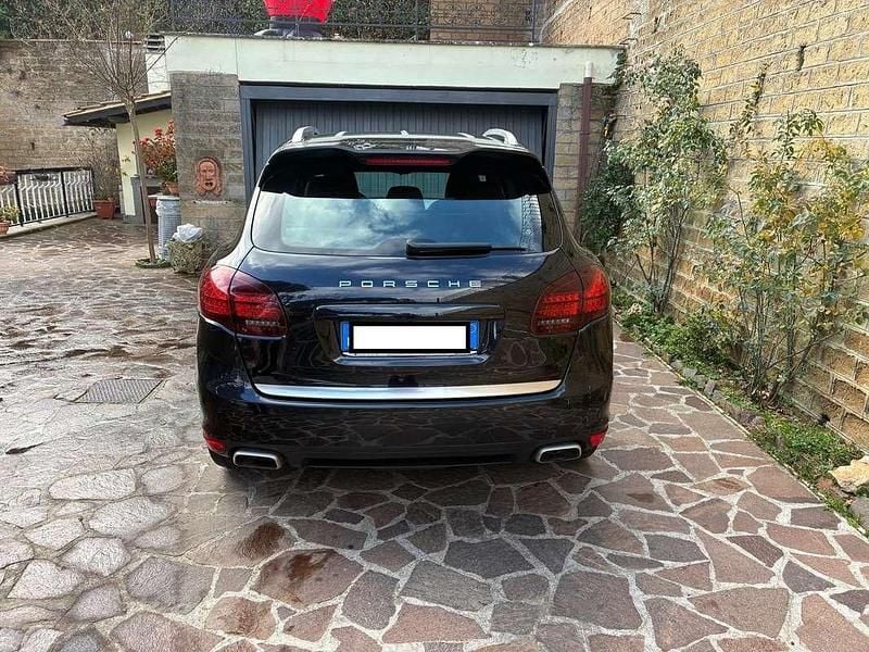 Usata Porsche Cayenne 245 CV (180 kW) 2013 Nero SUV