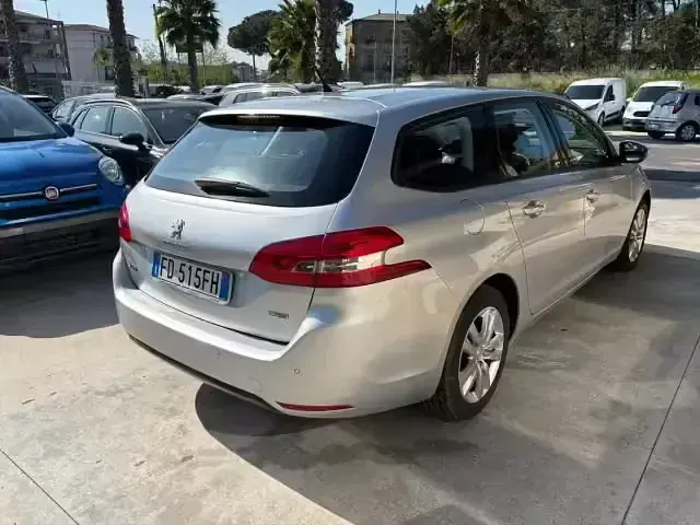 Usata Peugeot 308 Active 99 CV (72 kW) 2016 Argento Station wagon