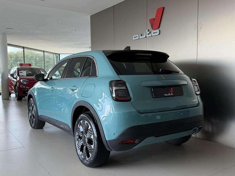 Usata Fiat 600 La Prima 101 CV (74 kW) 2025 Azzurro acqua SUV