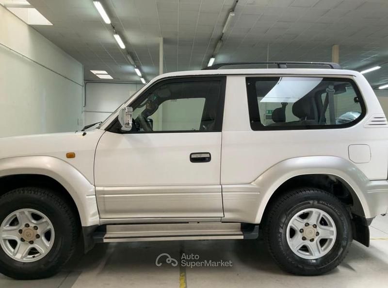 Usata Toyota Land Cruiser 125 CV (91 kW) 1997 Bianco SUV