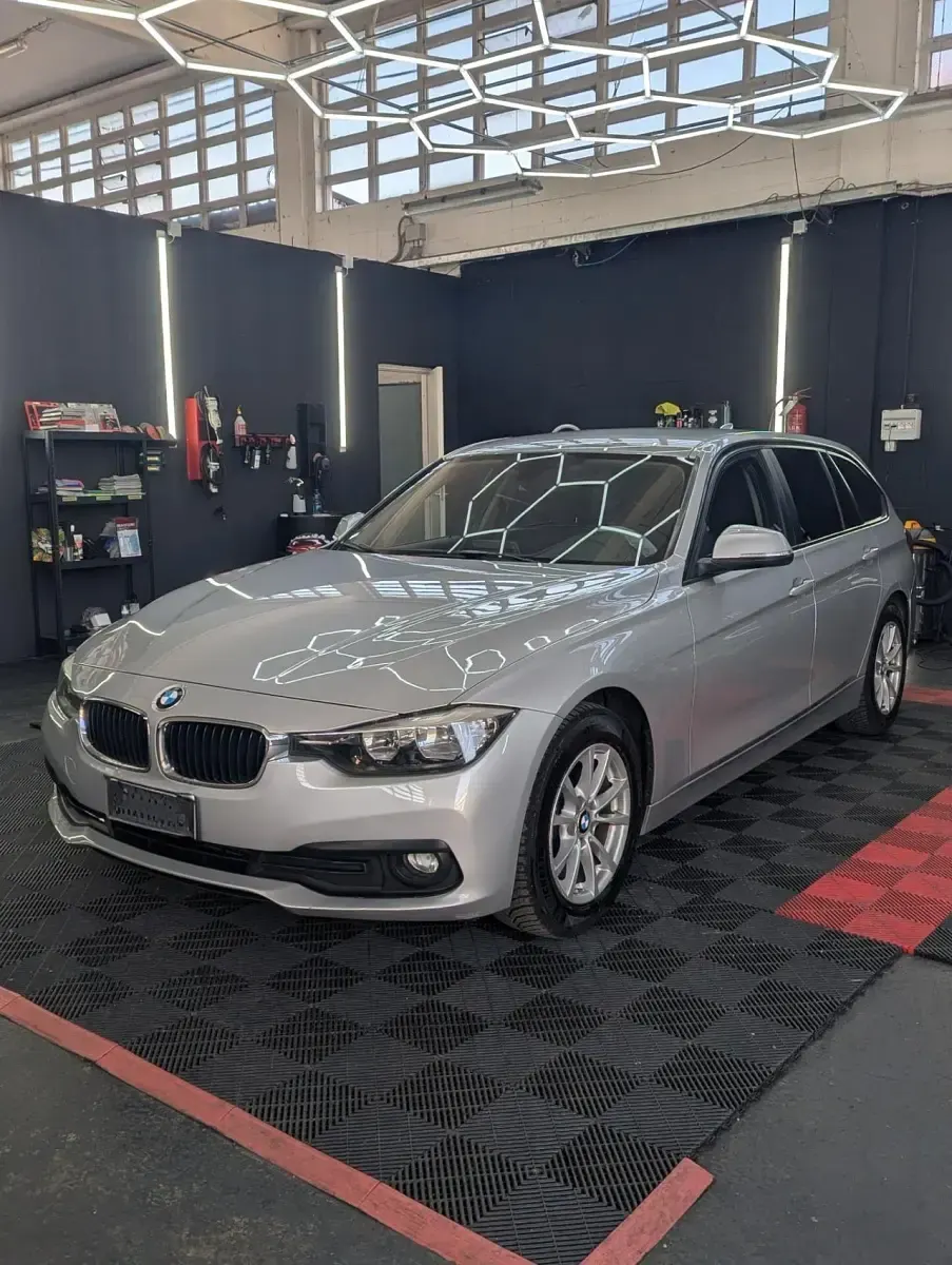 Usata BMW 318 150 CV (110 kW) 2016 Argento Station wagon