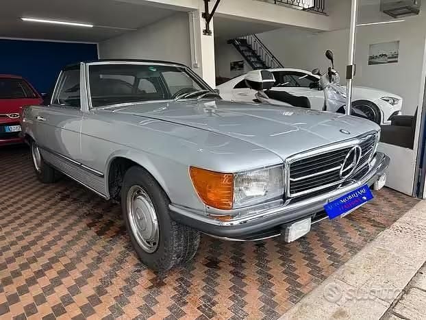 Usata Mercedes SL350 199 CV (146 kW) 1970 Grigio Cabrio