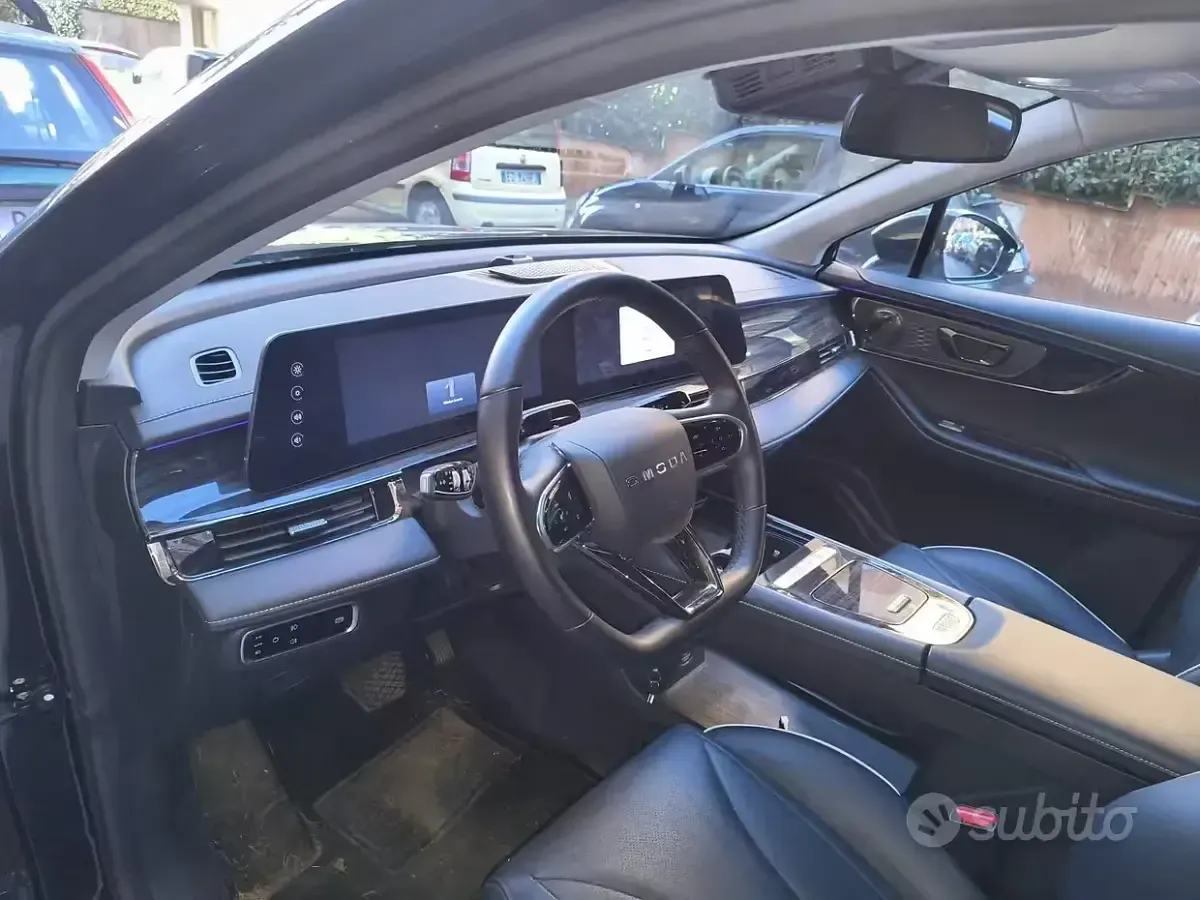 Usata Omoda 5 147 CV (108 kW) 2024 Nero SUV