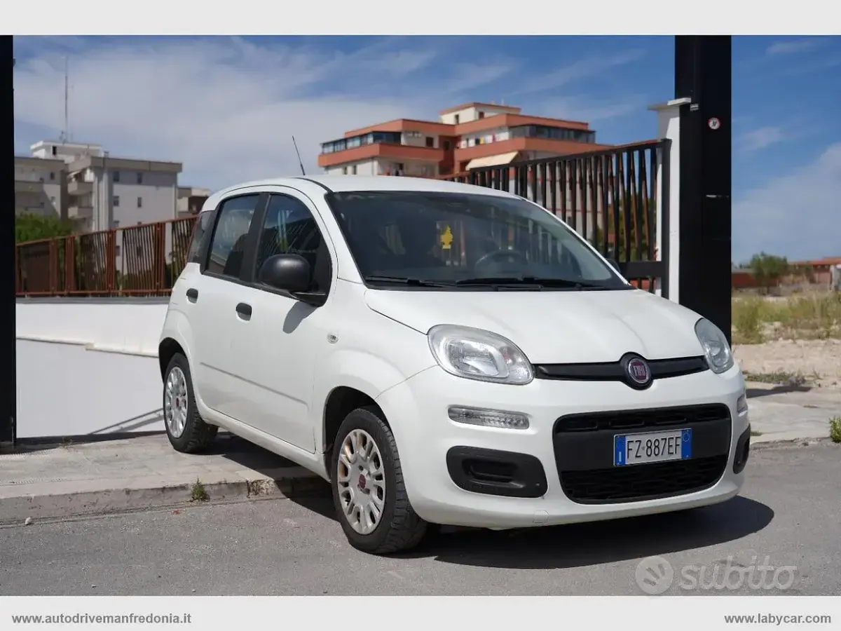 Usata Fiat Panda Easy 69 CV (50 kW) 2020 Bianco Utilitaria