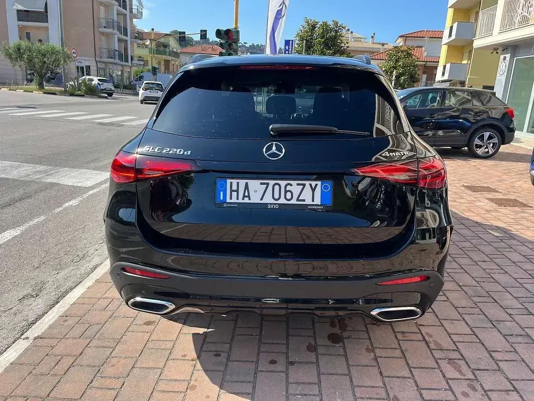 Usata Mercedes GLC220 Advanced 197 CV (144 kW) 2025 Nero SUV