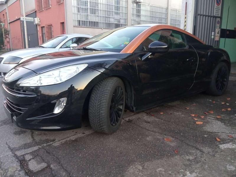 Usata Peugeot RCZ 200 CV (147 kW) 2011 Nero Coupé
