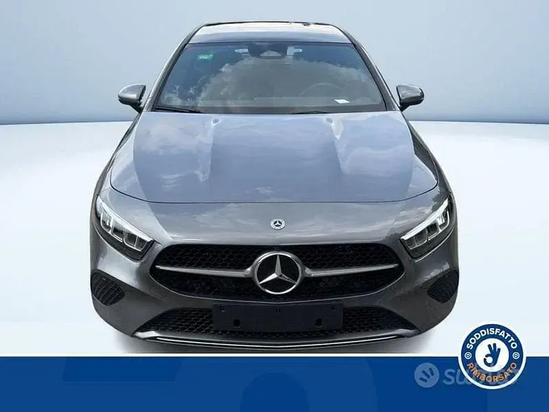 Nuova Mercedes A250 Advanced Plus 218 CV (160 kW) 2026 Grigio Berlina