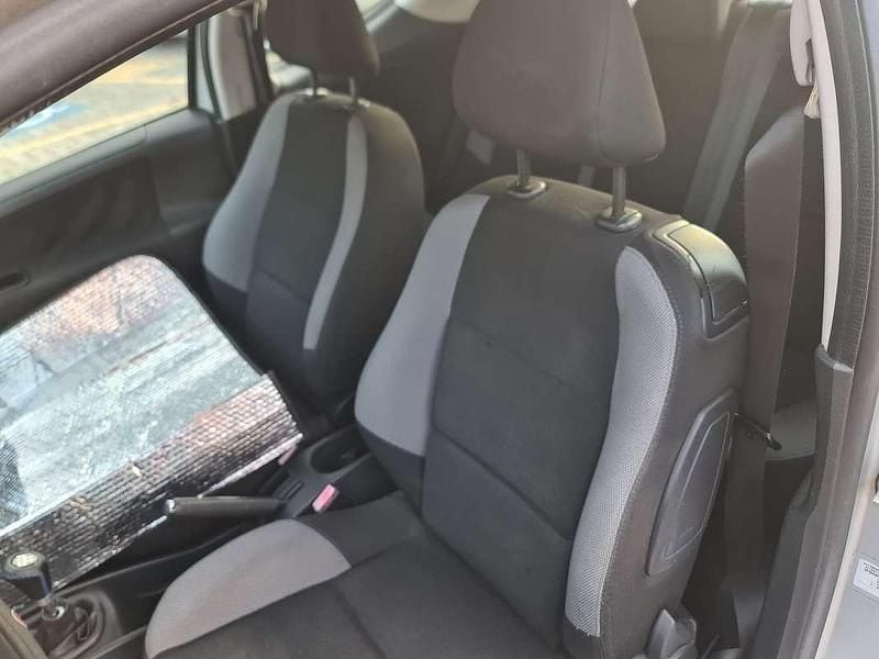 Usata 2010 Peugeot 207 Sport Tre volumi | 3600 € (Buon prezzo) - Immagine 1/4