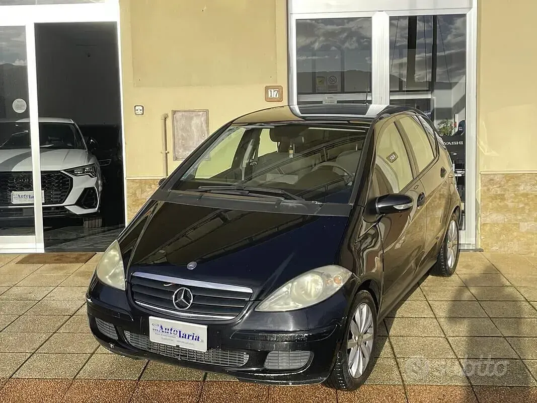 Usata Mercedes A180 Elegance 109 CV (80 kW) 2006 Berlina