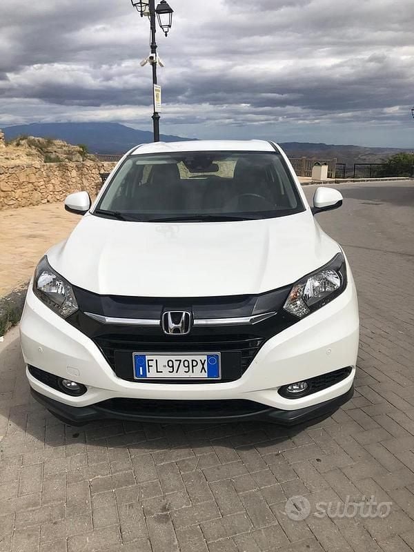Bianco Usata 2017 Honda HR-V Elegance SUV | 12.500 € (Buon prezzo) - Immagine 1/4