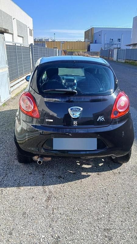 Usata Ford Ka 75 CV (55 kW) 2011 Nero Utilitaria