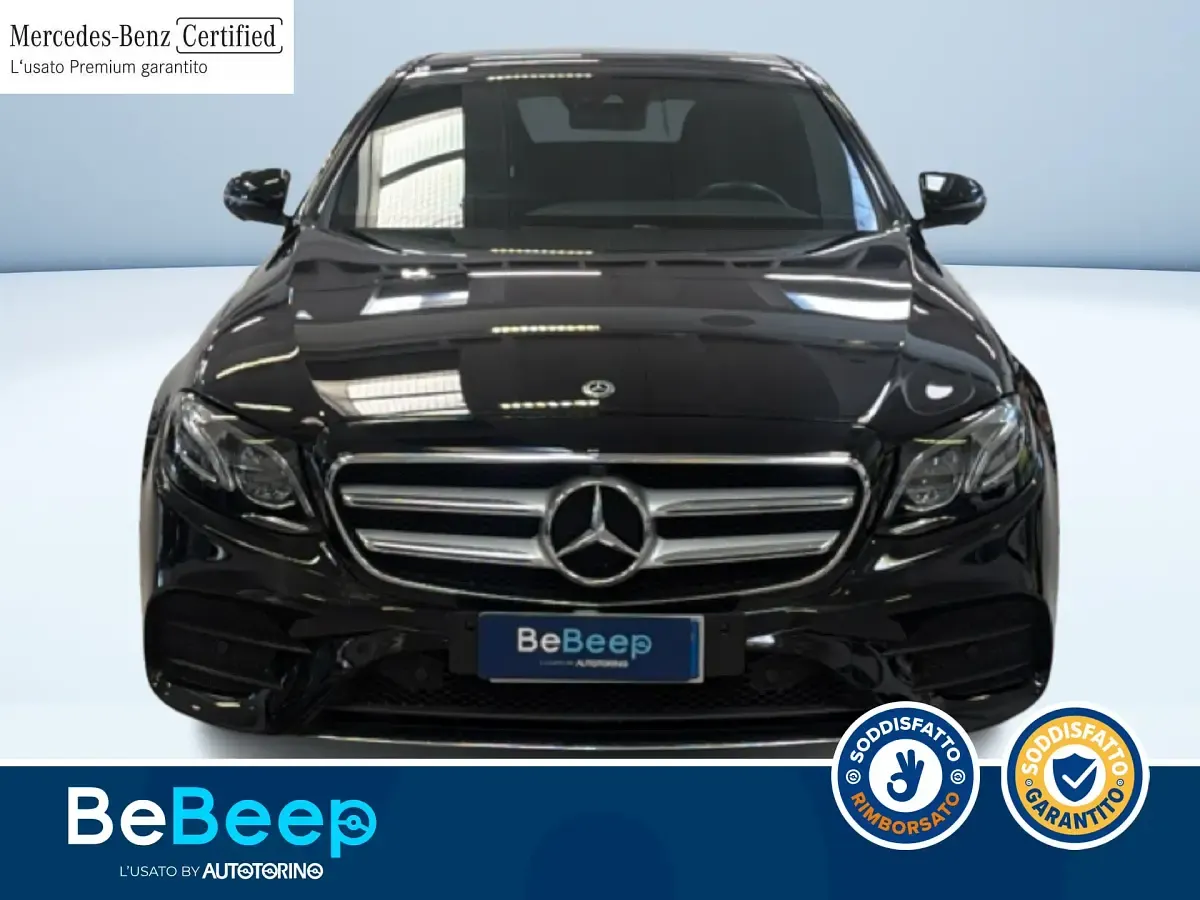 Usata Mercedes E300 Premium 194 CV (142 kW) 2020 Nero pastello Berlina