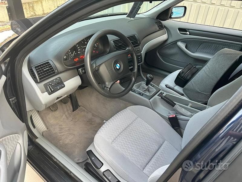 Usata BMW 320 136 CV (100 kW) 2000 Blu Berlina