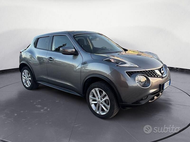 Usata Nissan Juke Acenta 116 CV (85 kW) 2018 Grigio SUV