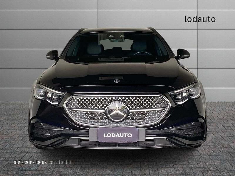 Usata Mercedes 300 Advanced Plus 197 CV (144 kW) 2025 Nero Station wagon