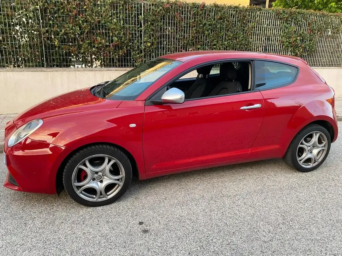 Usata Alfa Romeo MiTo 95 CV (69 kW) 2018 Rosso Utilitaria