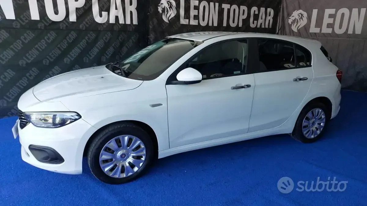 Usata Fiat Tipo Easy 120 CV (88 kW) 2016 Bianco Berlina