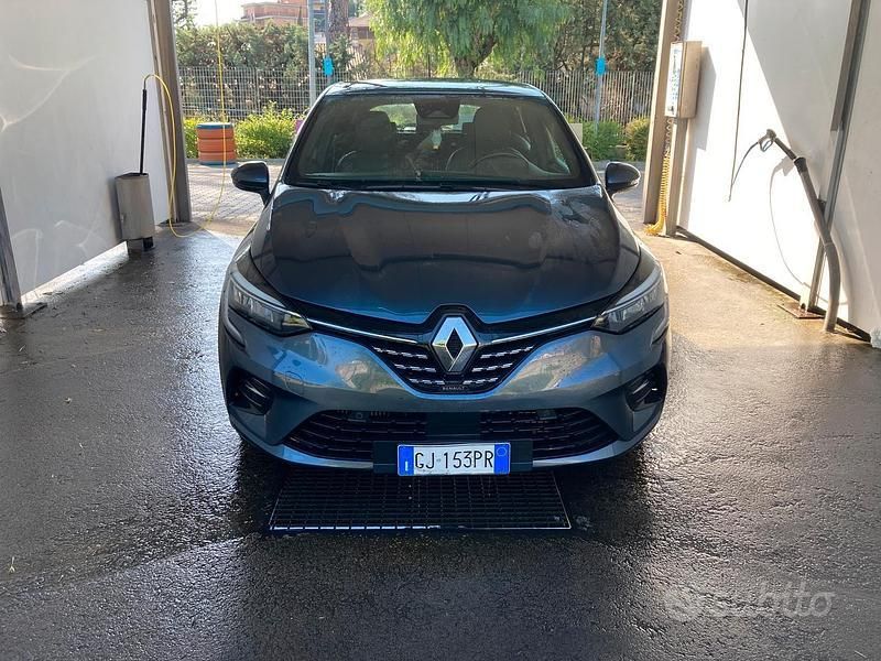 Usata Renault Clio V 2022 Grigio Berlina