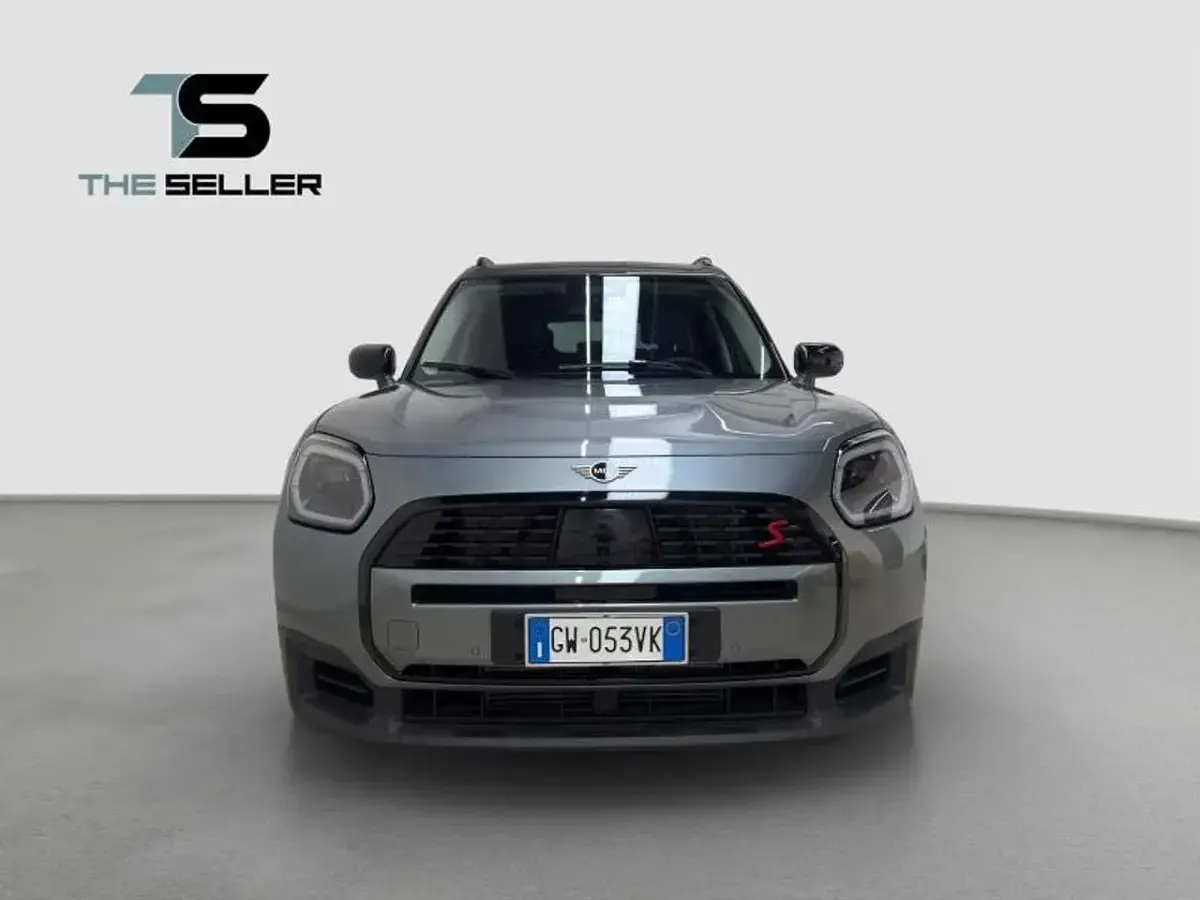 Usata Mini Countryman Classic 204 CV (150 kW) 2024 Grigio SUV