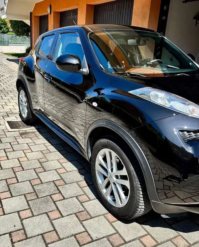 Usata Nissan Juke Acenta 117 CV (86 kW) 2014 Nero SUV