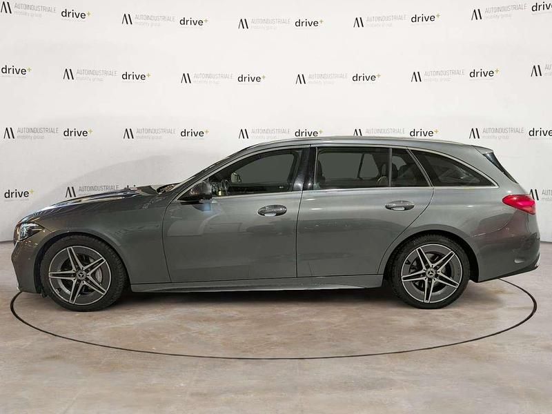 Usata Mercedes C220 Premium 200 CV (147 kW) 2022 Grigio Station wagon