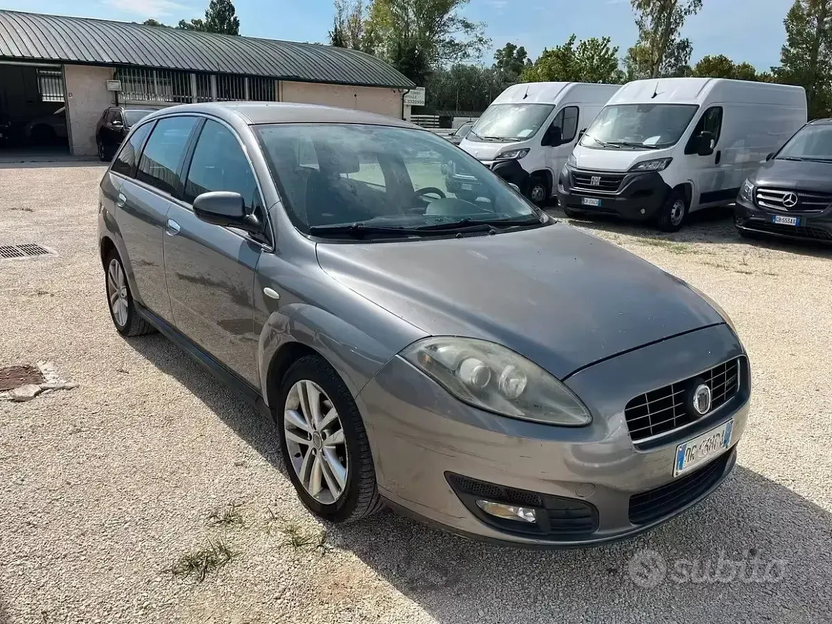 Usata Fiat Croma Dynamic 120 CV (88 kW) 2008 Grigio Station wagon