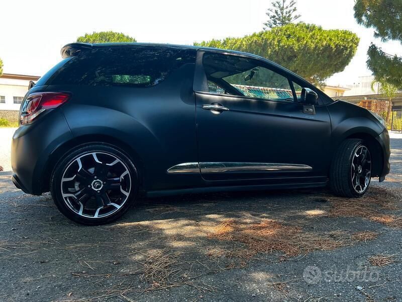 Usata Citroën DS3 112 CV (82 kW) 2011 Nero Coupé