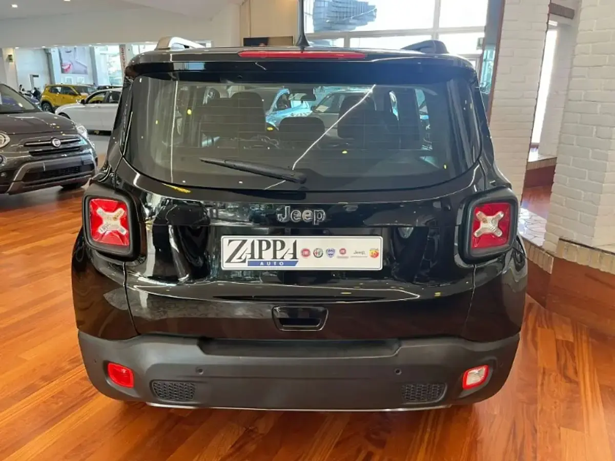Usata Jeep Renegade Limited 129 CV (94 kW) 2024 Nero SUV
