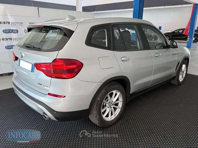 Usata BMW X3 Advantage 190 CV (139 kW) 2021 Argento metallizzato SUV