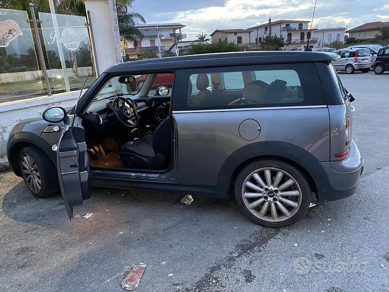 Begagnad Mini Cooper Clubman 122 HK (89 kW) 2010 Grå Kombi