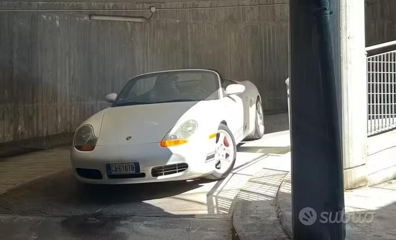 Usata Porsche Boxster S 2002 Bianco Cabrio