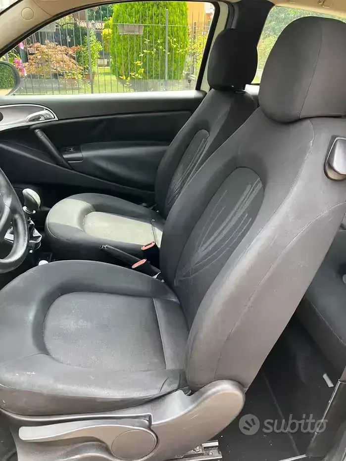 Usata Lancia Ypsilon 77 CV (56 kW) 2011 Bianco Utilitaria