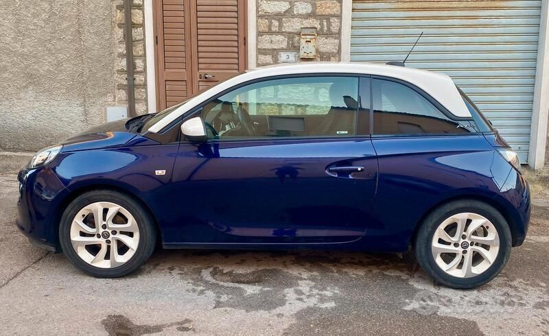 Usata 2017 Opel Adam Due volumi | 5500 € (Ottimo prezzo) - Immagine 1/4
