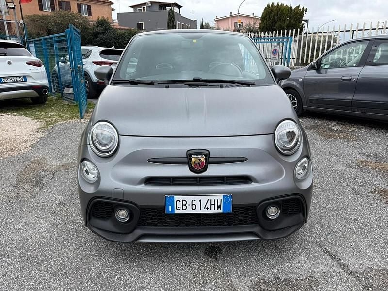 Usata Abarth 595 Pista 165 CV (121 kW) 2021 Grigio Utilitaria