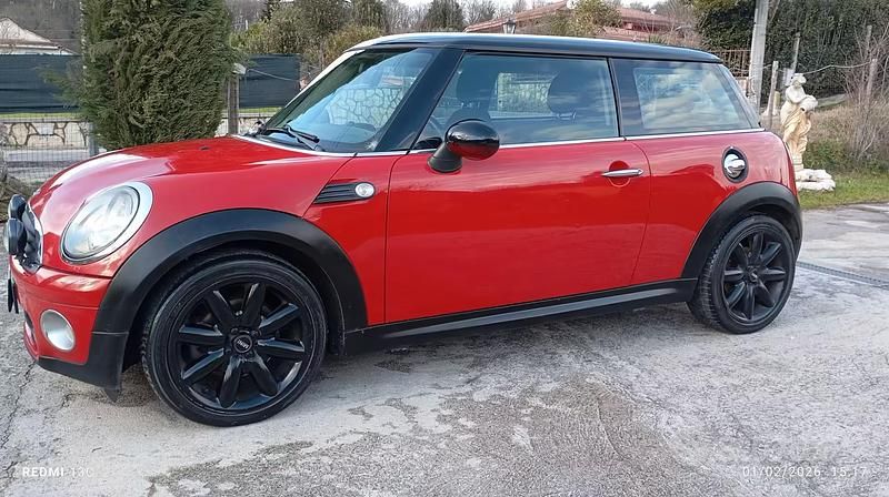 Usata Mini Cooper D 109 CV (80 kW) 2008 Rosso Utilitaria