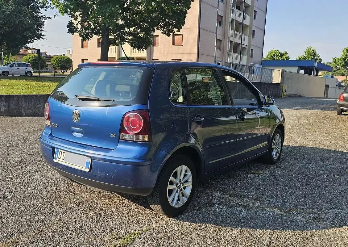Usata VW Polo Comfortline 69 CV (50 kW) 2008 Blu Utilitaria