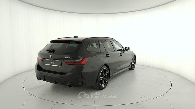 Usata BMW 320 M Sport 190 CV (139 kW) 2023 Nero Station wagon