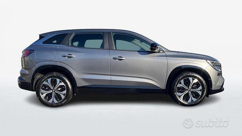 Usado Renault Austral Evolution 200 CV (147 kW) 2025 Gris SUV