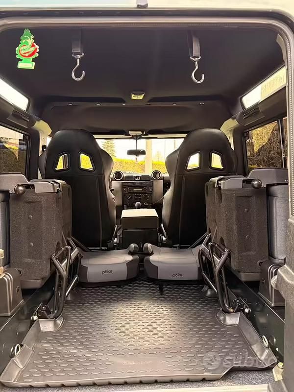 Usata Land Rover Defender 2008 Verde Station wagon