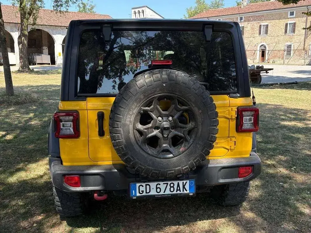 Usata Jeep Wrangler Unlimited 200 CV (147 kW) 2020 Giallo SUV