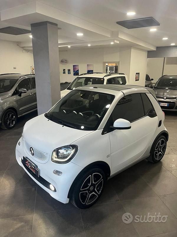 Usata Smart ForTwo Cabrio Passion 89 CV (65 kW) 2018 Bianco Cabrio