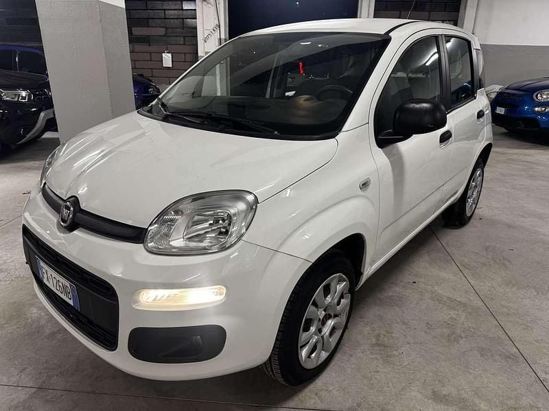 Bianco Usata 2019 Fiat Panda Easy Utilitaria | 6290 € (Super prezzo) - Immagine 1/4
