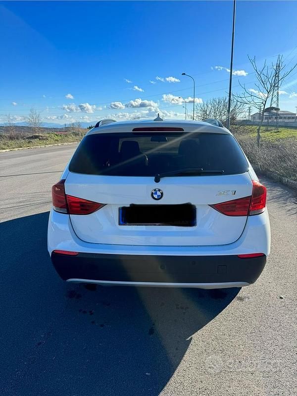 Usata BMW X1 177 CV (130 kW) 2010 Bianco SUV