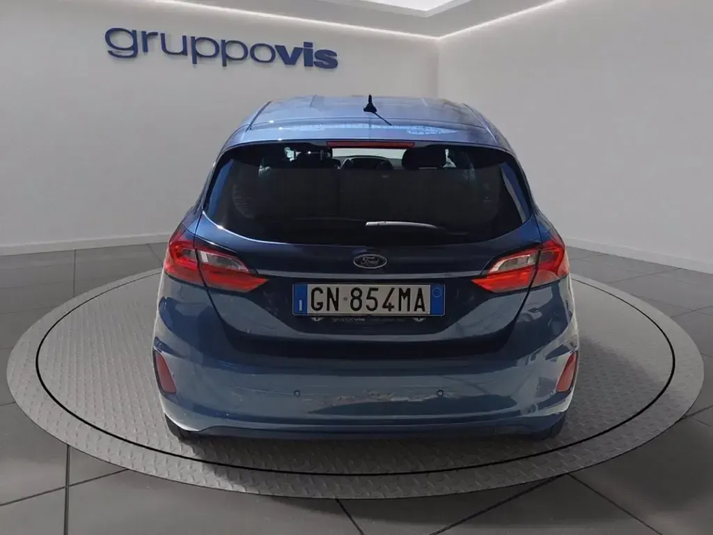 Usata Ford Fiesta Titanium 75 CV (55 kW) 2023 Chrome blue Utilitaria