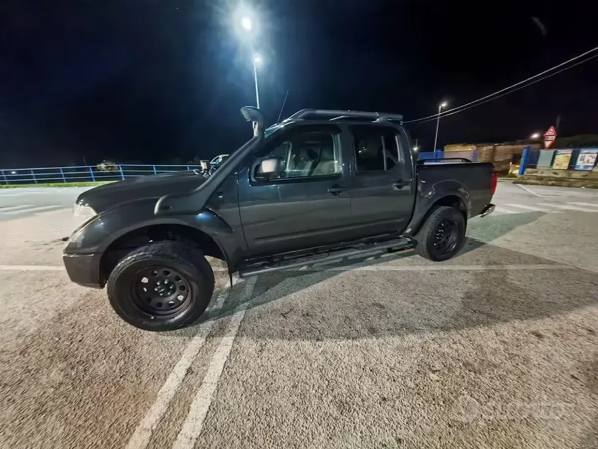 Brugt Nissan Navara 171 HK (125 kW) 2007 Sort Pickup / Ladvogn