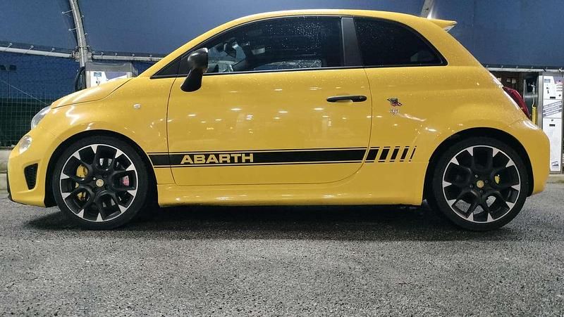 Usata Abarth 595 Competizione 179 CV (131 kW) 2020 Giallo Utilitaria