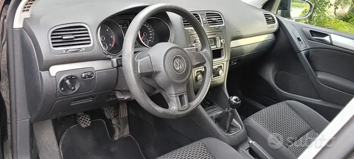 Usata VW Golf VII United 105 CV (77 kW) 2012 Nero Berlina