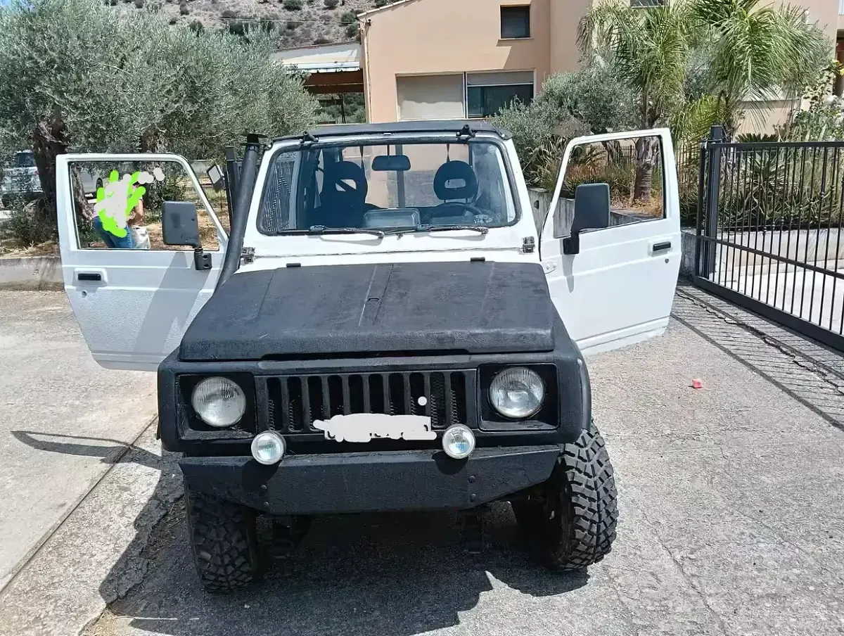 Usata Suzuki Samurai 64 CV (47 kW) 1990 Bianco SUV